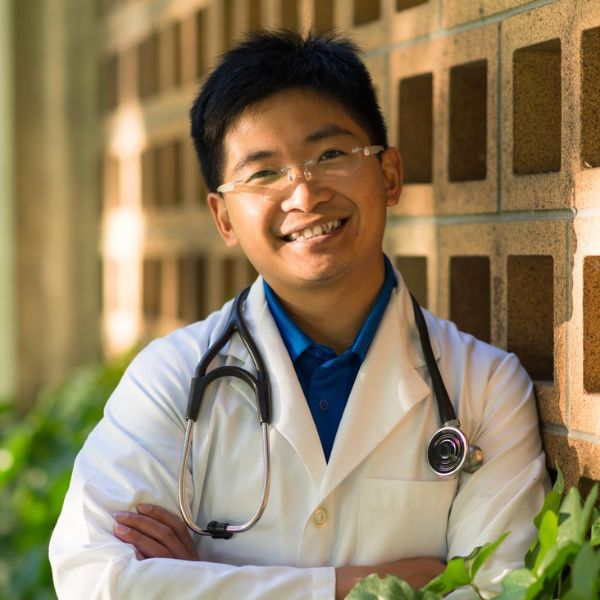 Dr Romi Fung, ND